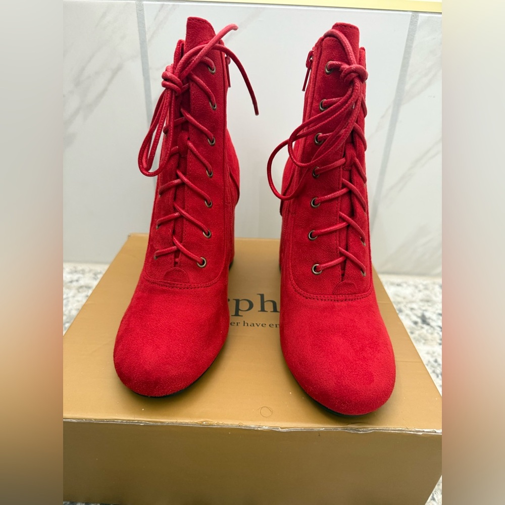 New Perphy Red Lace Up Ankle  Chunky Heel Boots - Size 7‎